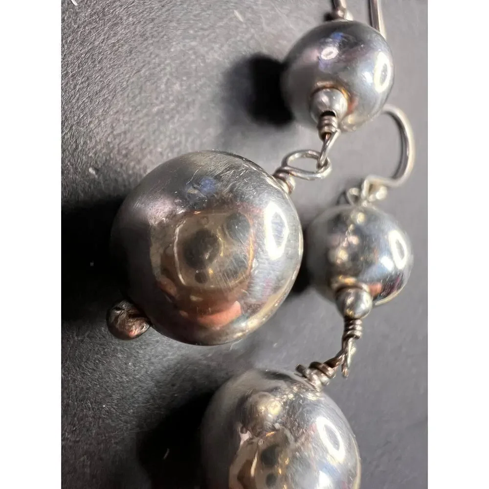 Vintage sterling silver graduated ball dangling earrings